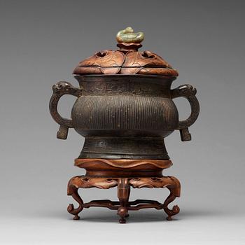 A bronze censer, Ming dynasty (1368-1644).