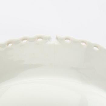 Royal Copenhagen, 14 porcelain soup plates, 'Musselmalet Full Lace', Denmark.