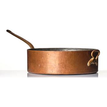 A copper casserole for the Stockholm Exhibition 1930, possibly made by Verkstads AB Kjäll & Co.