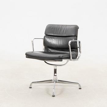 Charles and Ray Eames, office chair, "EA 208 Soft Pad Chair", Vitra.