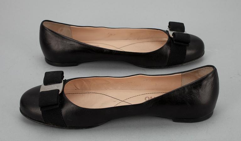 BALLERINAS, Salvatore Ferragamo.