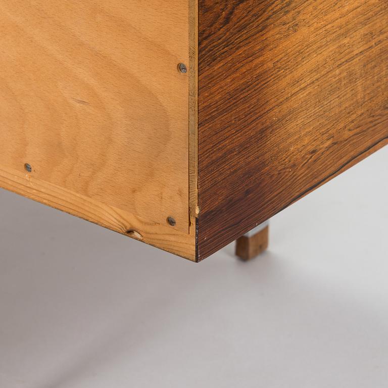 Hans J. Wegner, Senkki, "President", malli RY-25, Ry Møbler, Tanska 1960-luku.