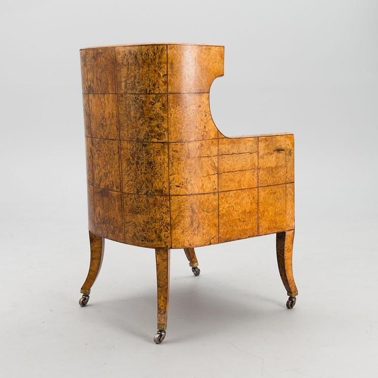 A RUSSIAN ARMCHAIR, Carelian birch, early 19th century.