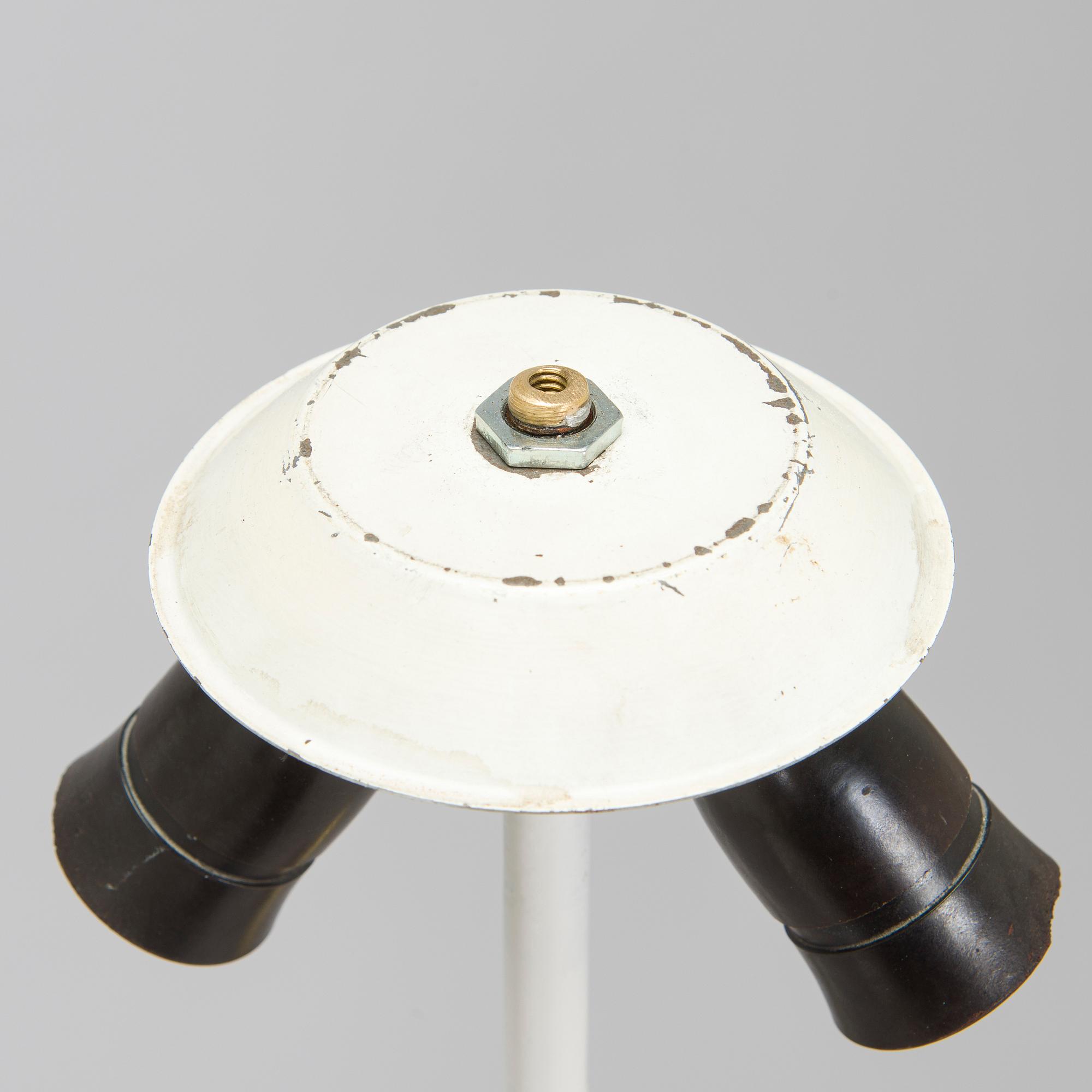 Paavo Tynell, A mid-20th Century floor lamp model 9602 for Taito, Finland.