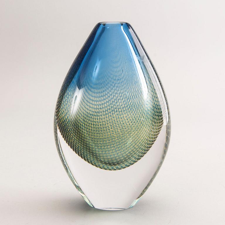 Sven Palmqvist, a 'Kraka' glass vase, Orrefors, signerad.