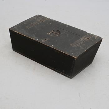 KOFFERT, 1800-tal.