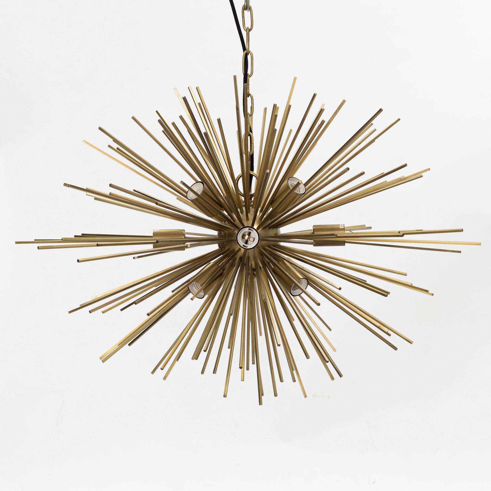 A contemporary 'Boivin' pendant lamp from Eichholtz.
