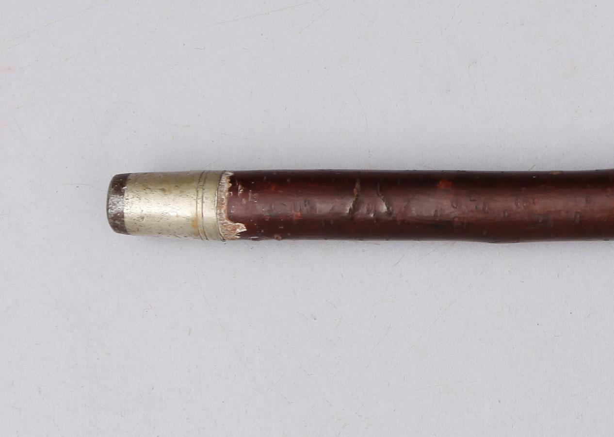 STICKERT, med silverbeslag, London 1910.