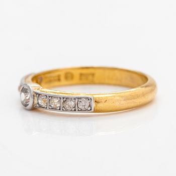 A 23K ogld ring with diamonds ca. 0.38 ct in total. Sweden 1946.