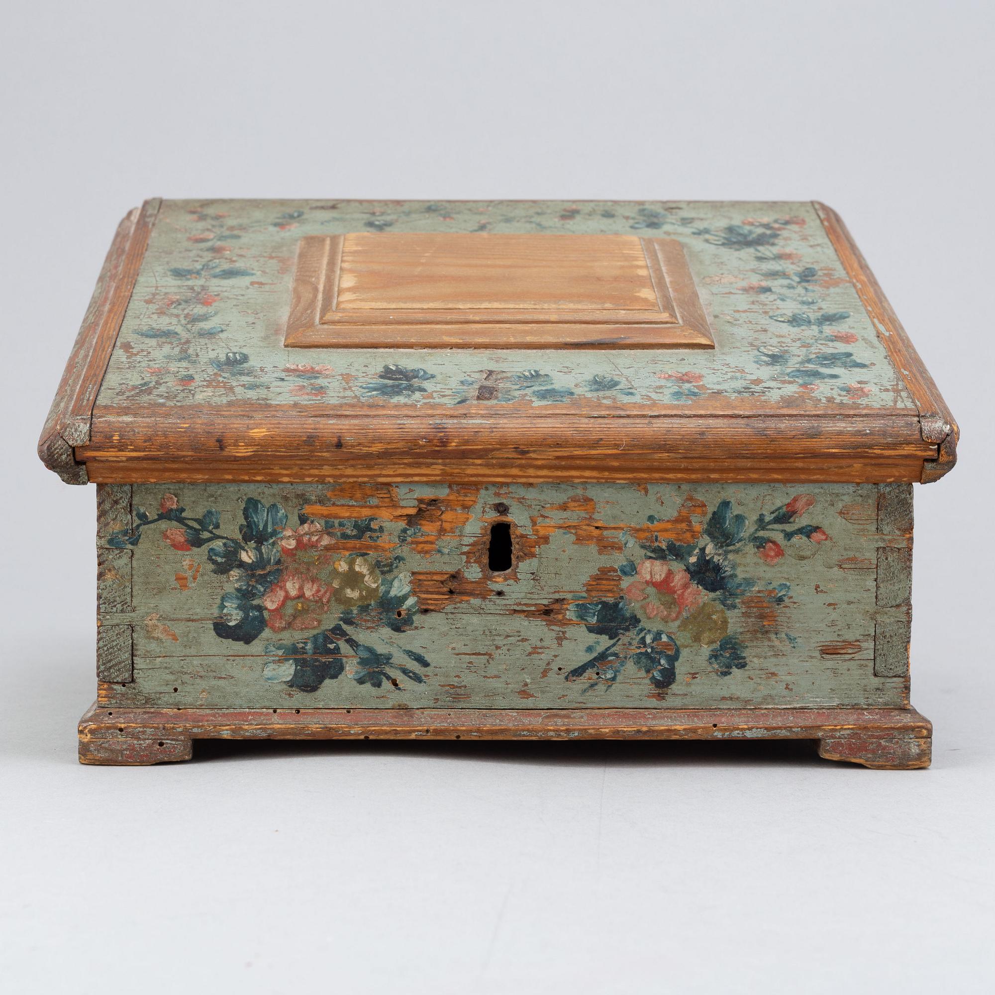 A swedish wooden box, late 18th century/early 19th century.