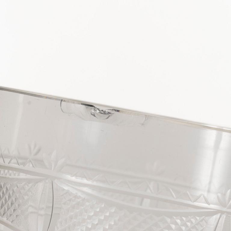 Gerda Strömberg, an 115-piece 'Hörningsholm' glass service, Strömbergshyttan, Sweden.