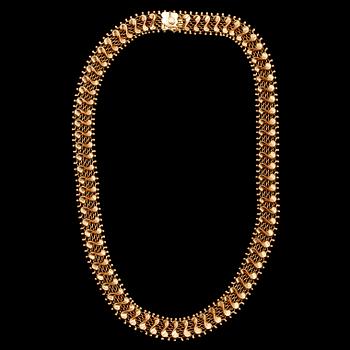 COLLIER, 18 k guld. Vikt ca 41 g.