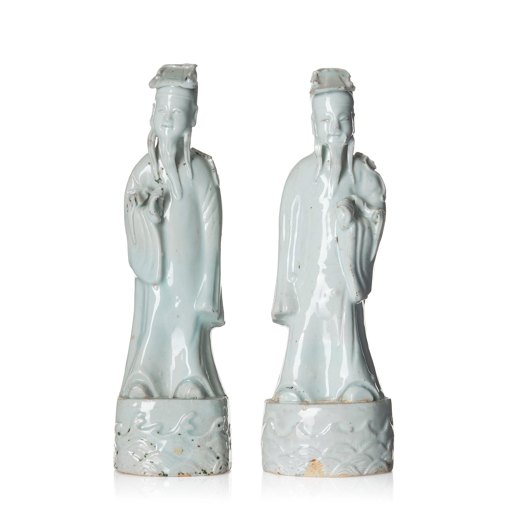 Figuriner, ett par, porslin. Qingdynastin, Qianlong (1736-95).