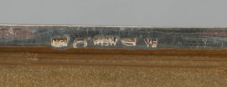 CIGARETTETUIER, 2 st, silver, Moskva 1927-1955 samt Helsingfors 1928. Tot. vikt 275 g.