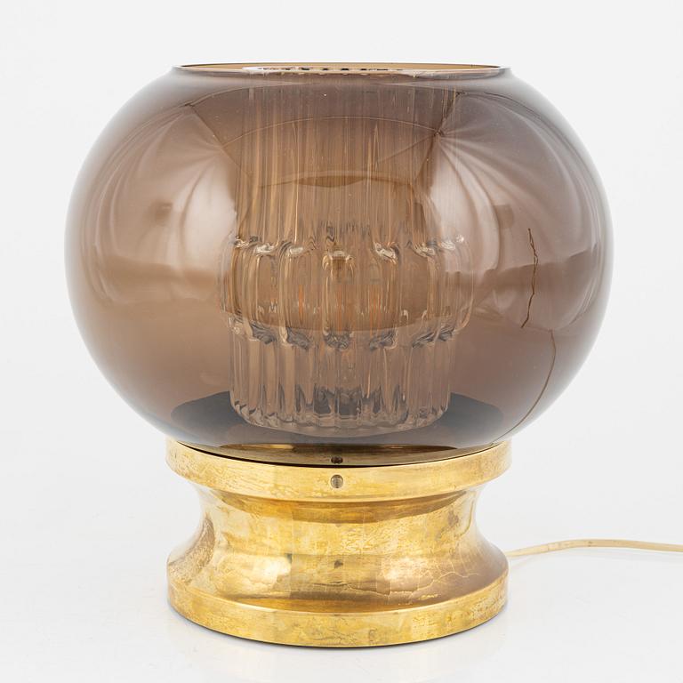 Carl Fagerlund, table lamp, Orrefors, Sweden.