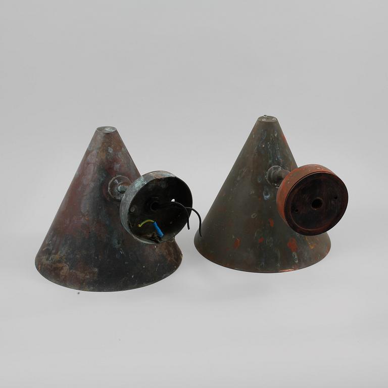 YTTERBELYSNING, 2 st, "Tratten", Hans Agne Jakobsson, Markaryd, 1900-talets andra hälft.