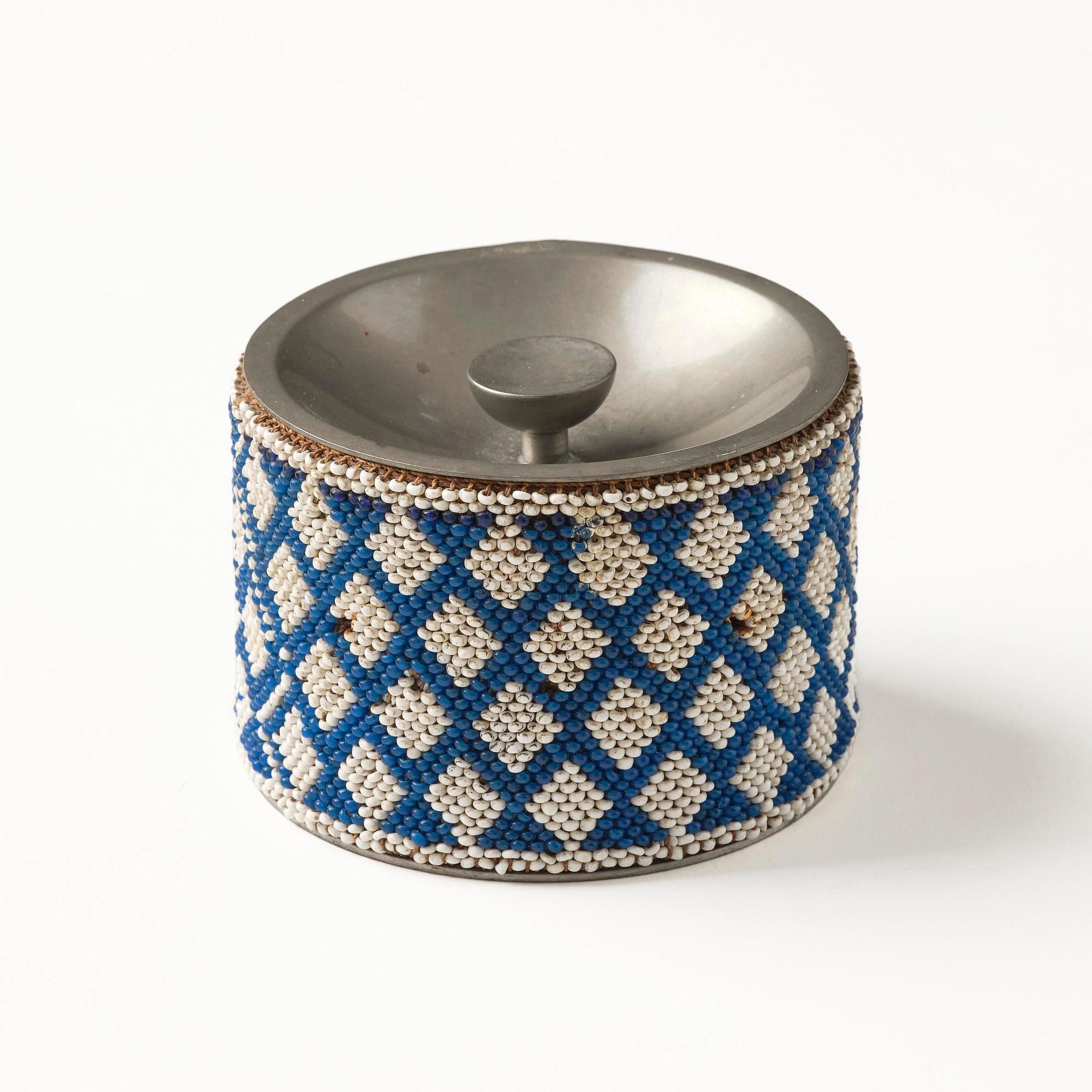 Firma Svenskt Tenn, a lidded pewter box, Stockholm, 1938.