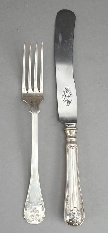 BESTICK I ETUI, 12 delar, JG Hentzell, Kalmar, 1912. Totalvikt 648 gram.