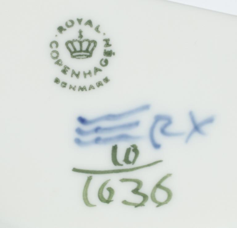 SERVISDELAR, 17 st. Porslin, Danmark.