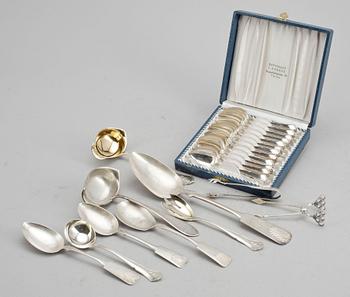 PARTI BESTICK, silver, Finland, bland annat 12 kaffeskedar 1900-tal. Vikt ca 498 gram.