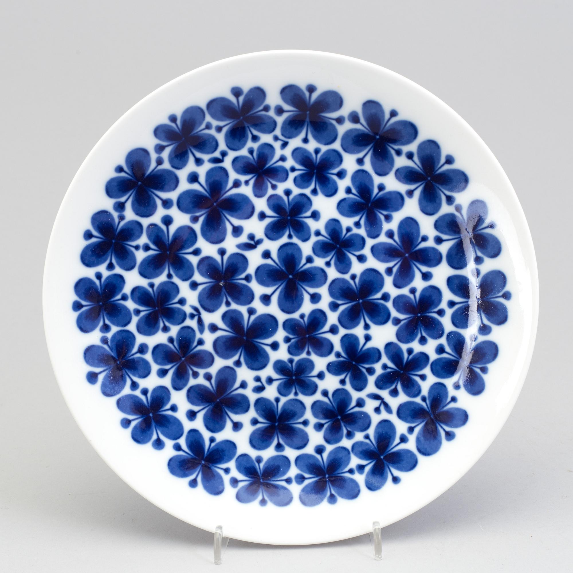 MARIANNE WESTMAN, servisdelar, ca 45 st, porslin, "Mon Amie", Rörstrand.