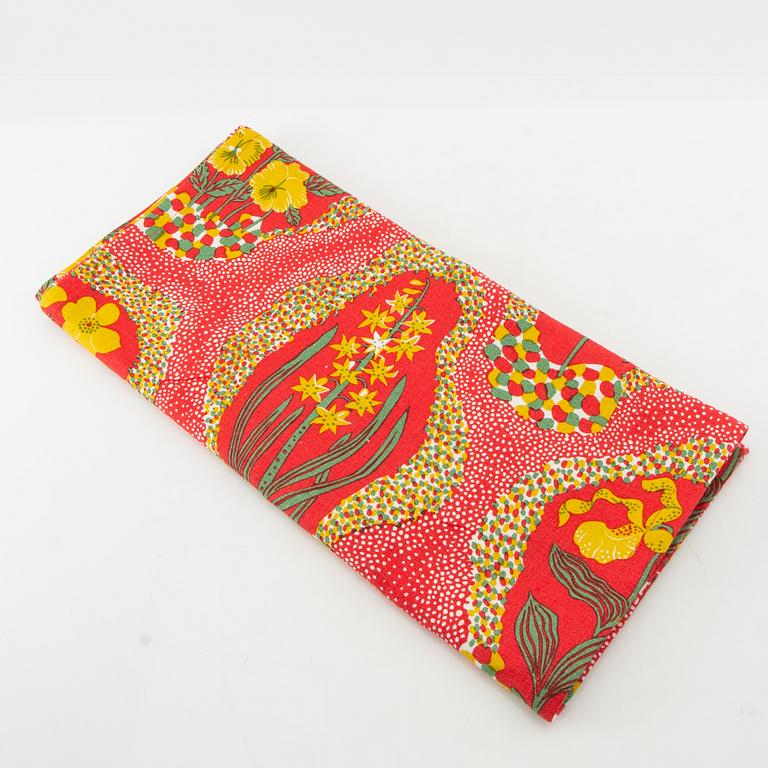 Firma Svenskt Tenn, Svenskt Tenn, waist apron, runner and 4 pcs of coasters, "Catleya Lin" and "Lin Korall".