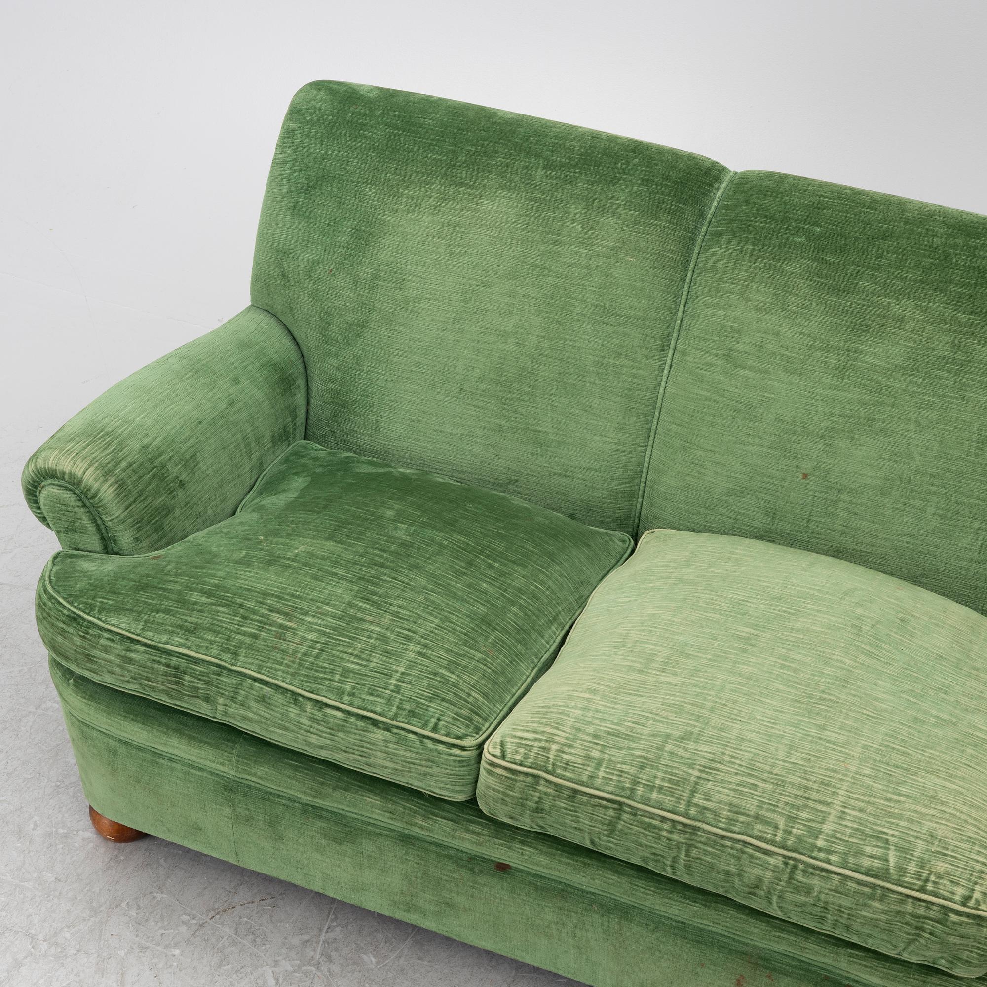 Josef Frank, a model 703  sofa, Firma Svenskt Tenn.