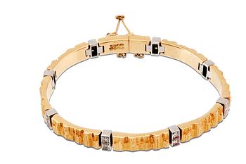 630. Björn Weckström, A BRACELET.