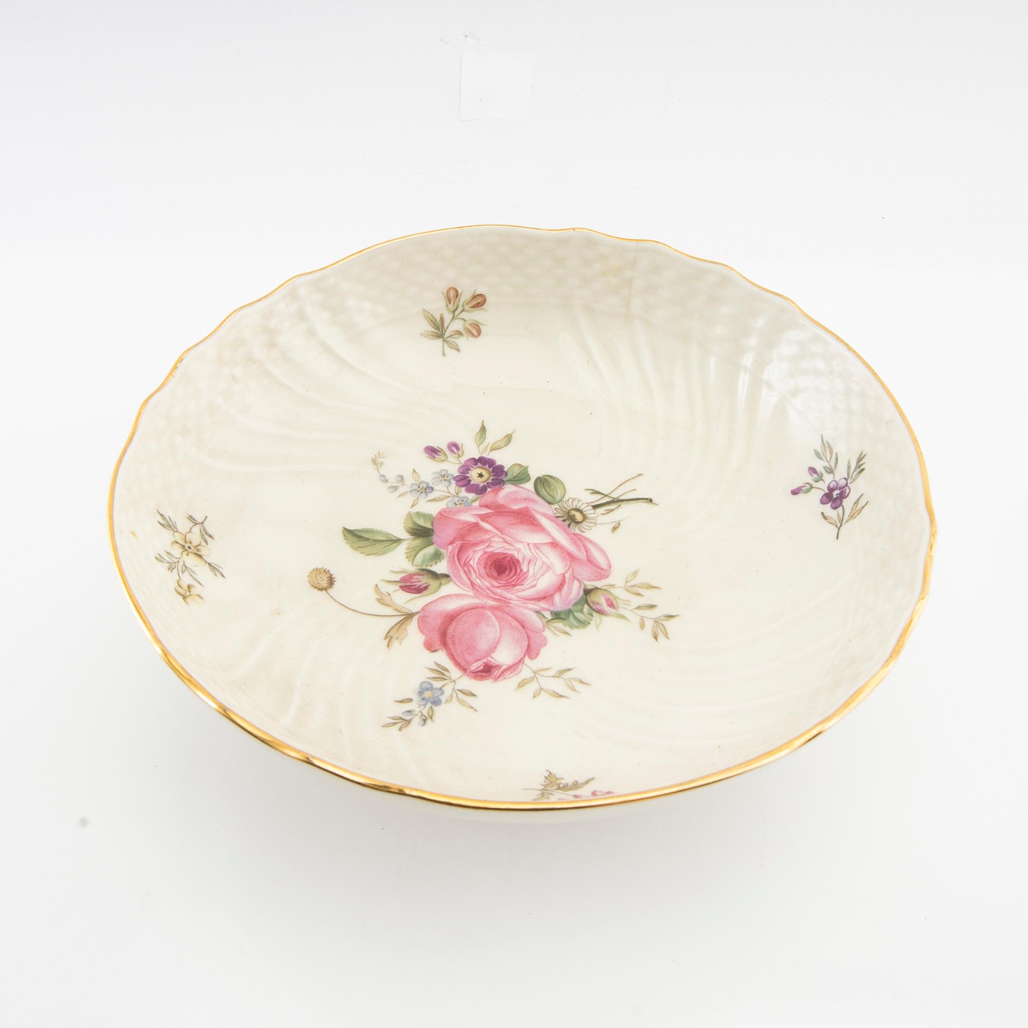 Servis ca 60 dlr "Frijsenborg" Royal Copenhagen Danmark 1900-talets mitt porslin.