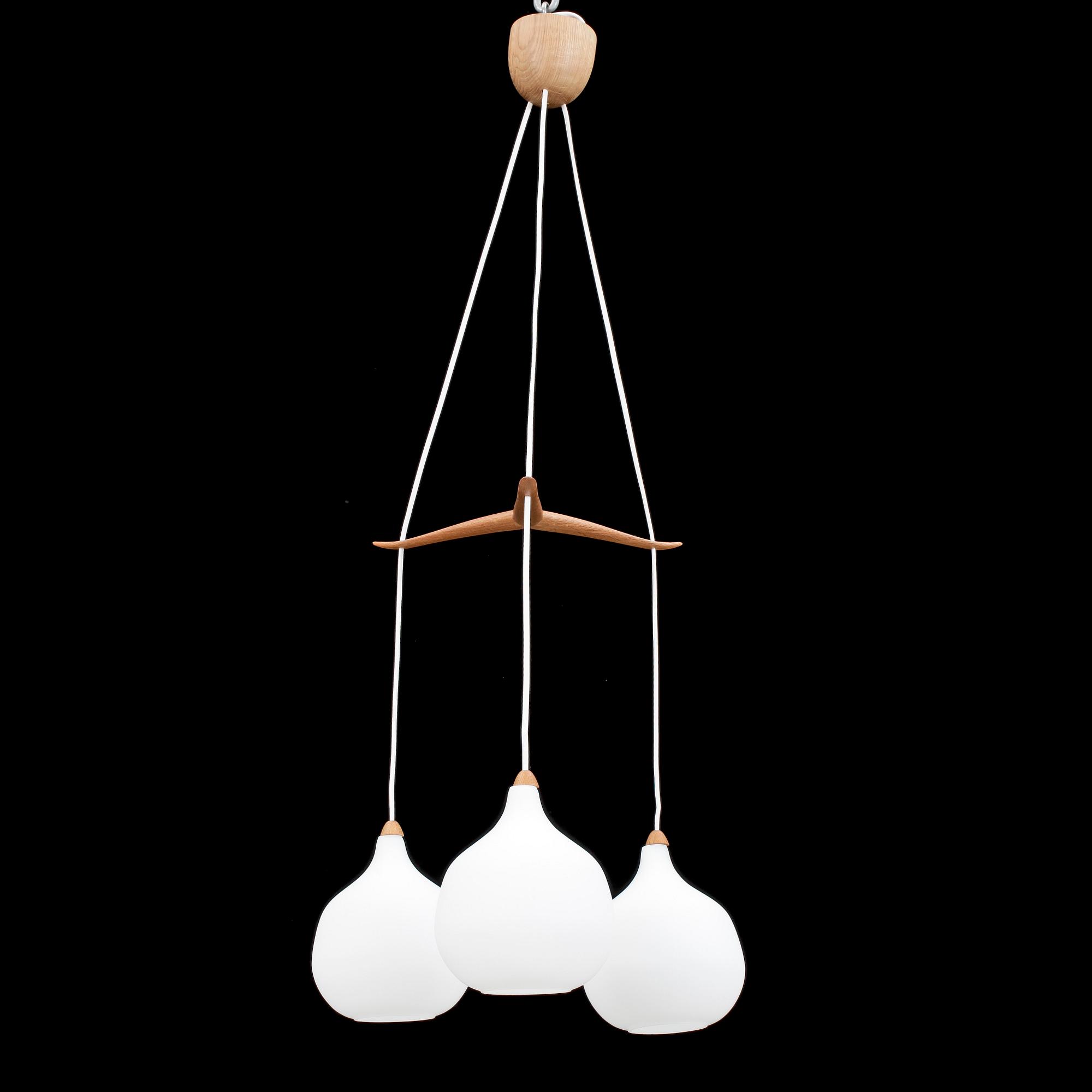 TAKLAMPA, Uno och Östen Kristiansson, Luxus, 1950-talets andra hälft. Höjd ca 105 cm.