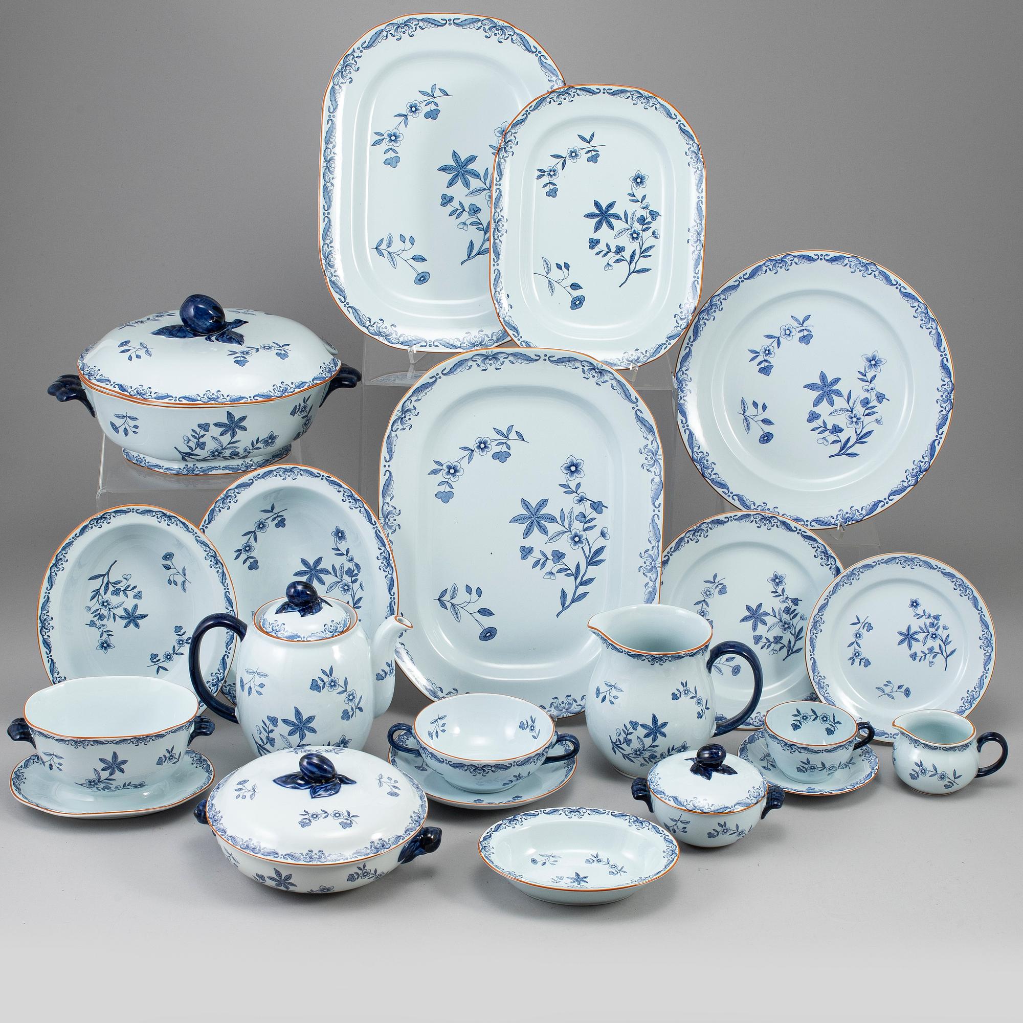 RÖRSTRAND, "Ostindia", 75 delar, porslin och flintgods, varierande tillverkningsår.