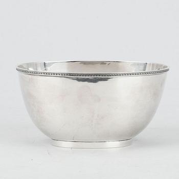 SKÅL, silver, W.A Bolin, Stockholm 1947. Vikt ca 314g.