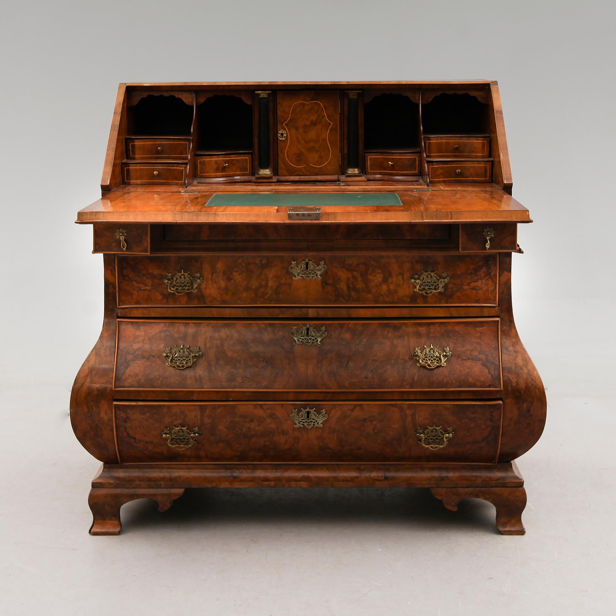 SKRIVSEKRETÄR, sydeuropa, 1700-/1800-tal.