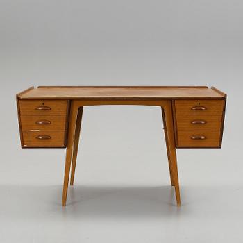 SKRIVBORD, "Pl. Uddebo", Svante Skogh, AB Möbelfabriken Balder, Vaggeryd, 1950-tal.