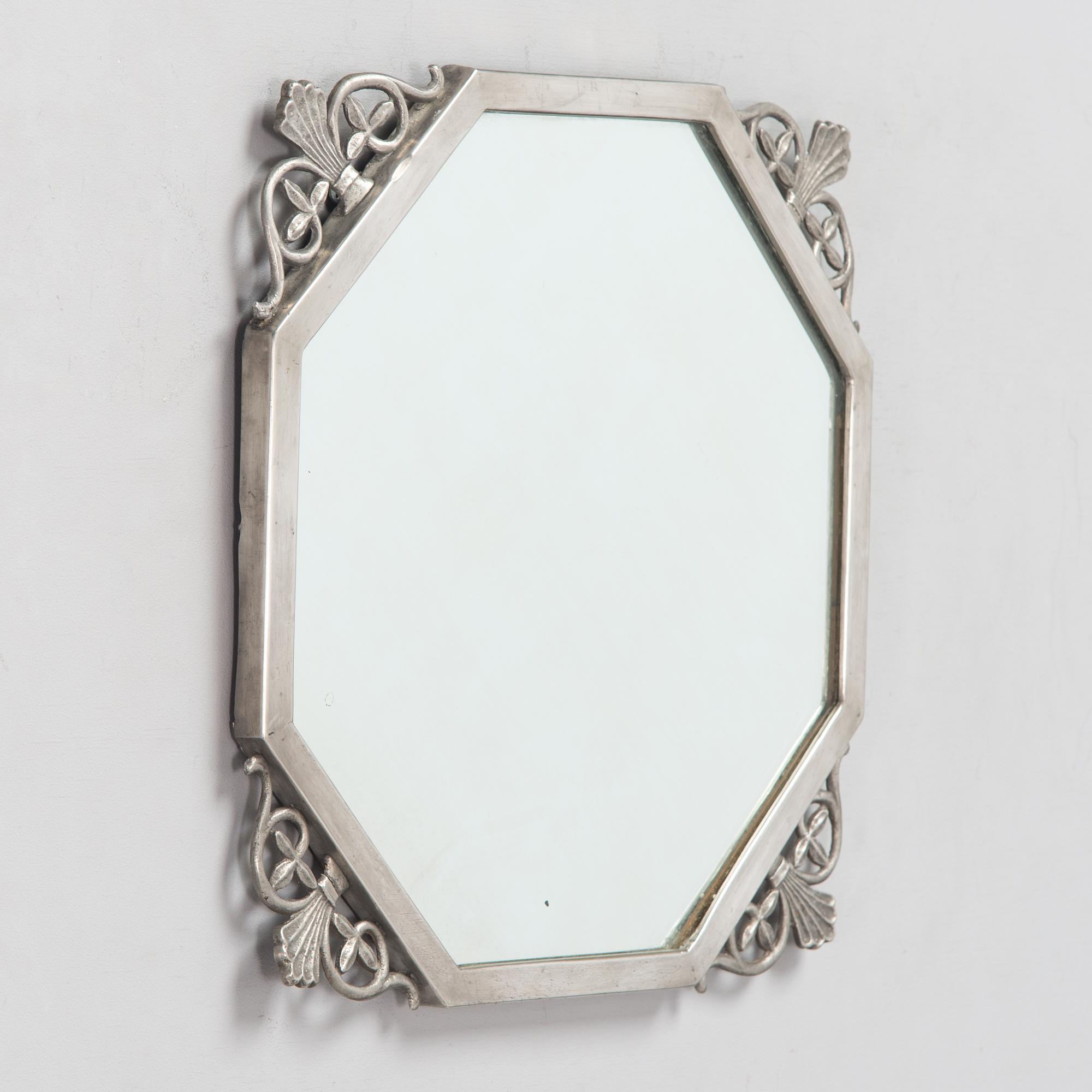 Spegel, Taidetakomo Antti Hakkarainen, Helsingfors 1930-tal.