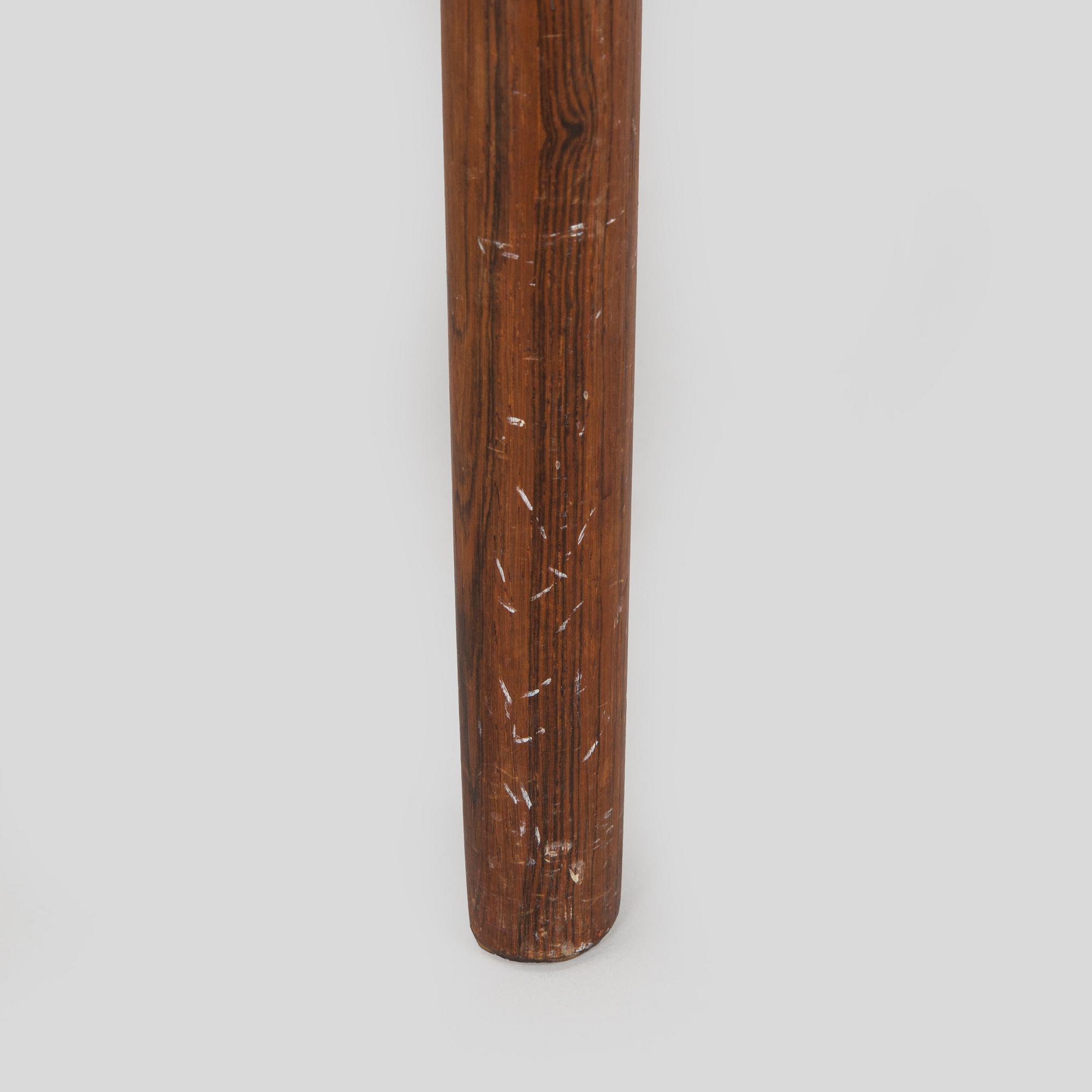 Niels Otto Møller, tuoleja, 6 kpl,  "77", J.L. Møllers Møbelfabrik, Tanska 1900-luvun puoliväli.