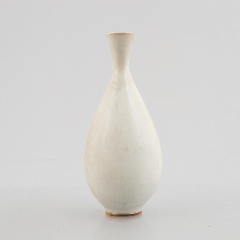 Berndt Friberg, a stoneware vase, Gustavsberg studio, 1954.