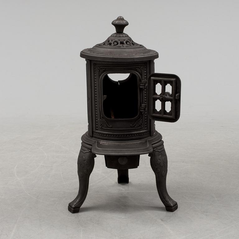 KAMIN, gjutjärn, Husqvarna No 1, 1900-talets början.