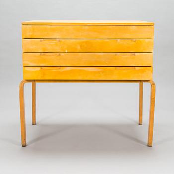 A mid 20th century architect file cabinet by Artek's Drawing office manufacturer O.Y. Huonekalu- ja Rakennustyötehdas AB.