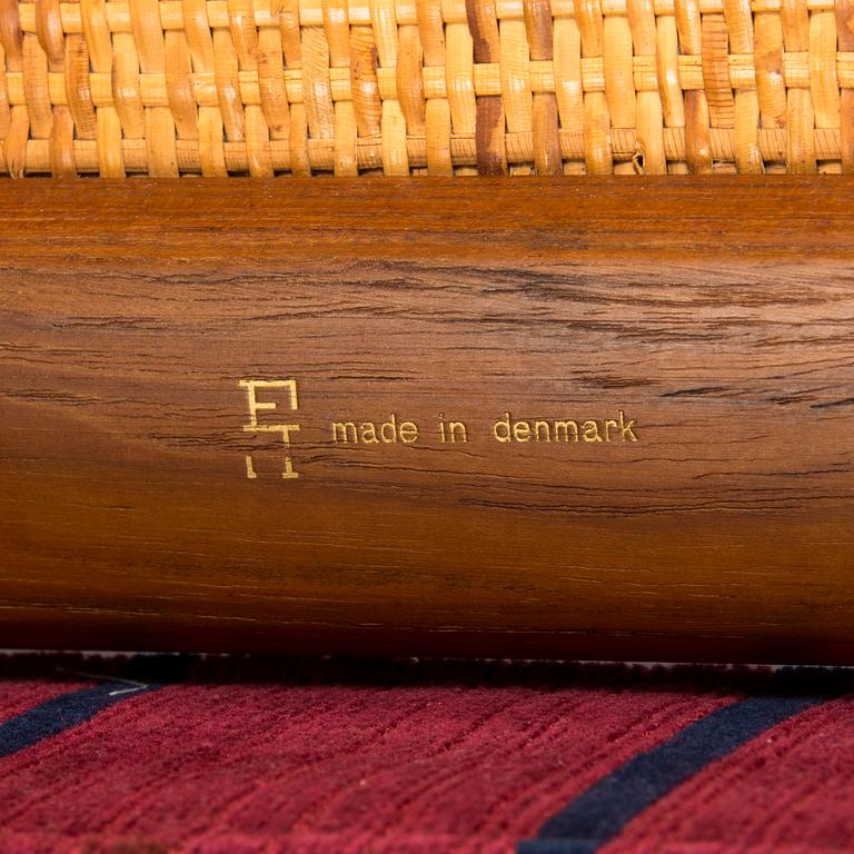 Peter Hvidt & Orla Mølgaard Nielsen, a mid-20th century sofa/daybed, France & Son, Denmark.