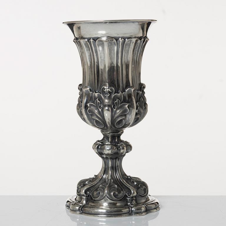 A silver goblet, possibly German, 19th Century.