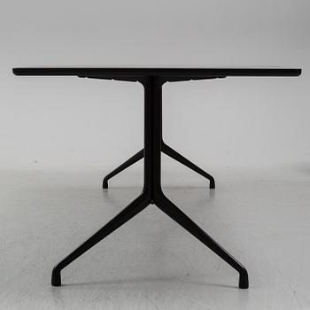 HEE WELLING & HAY, konferensbord, "About a Table AAT", HAY, Danmark.