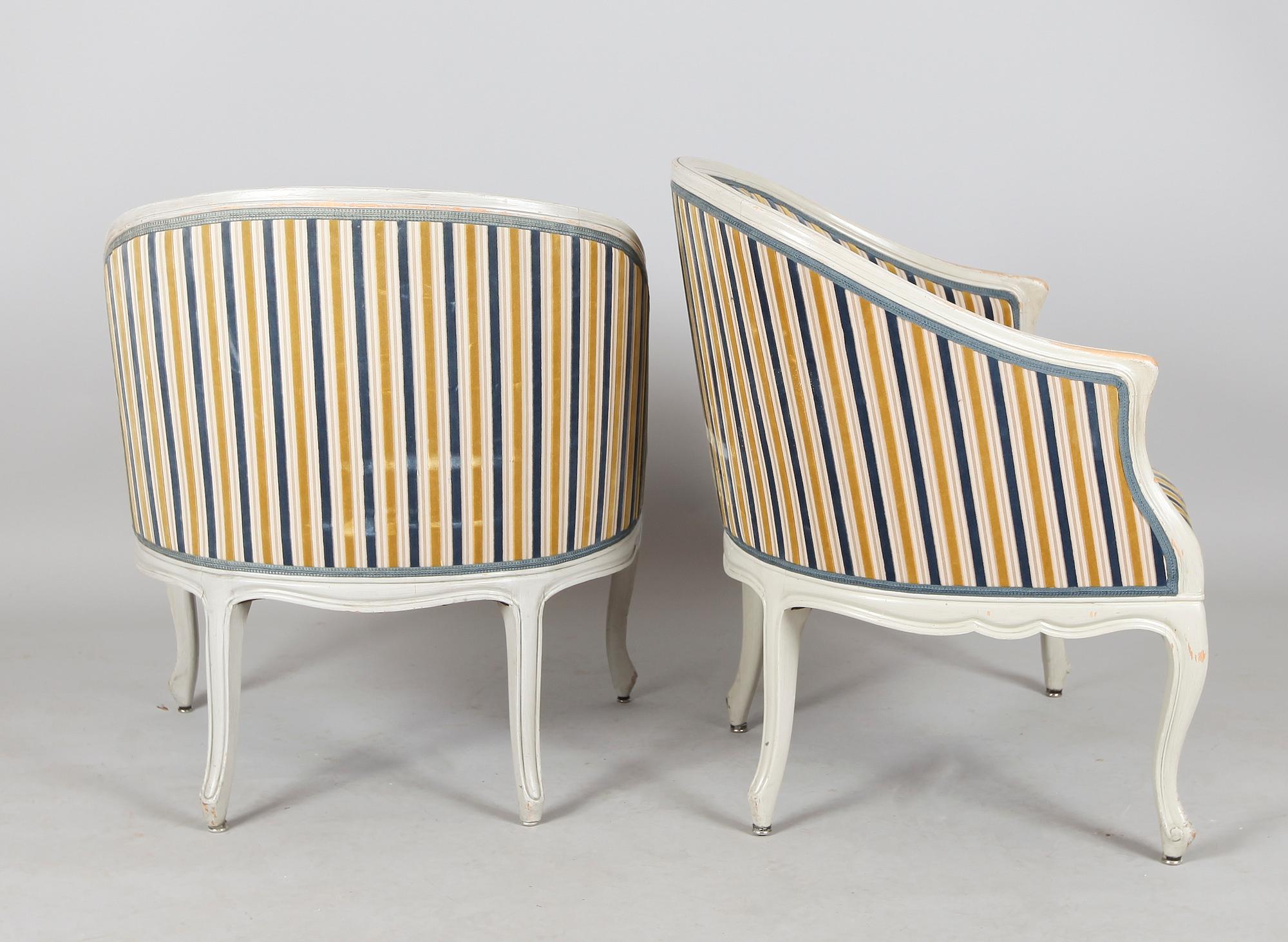 FÅTÖLJER, 1 par, 1900-talets mitt.