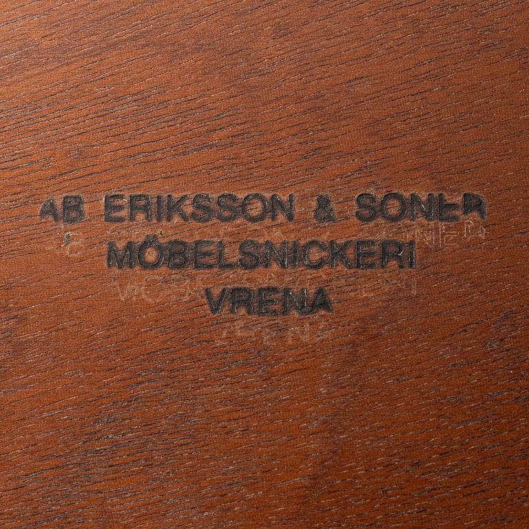 Josef Frank, a model 1057 coffee table, Firma Svenskt Tenn, post 1985.