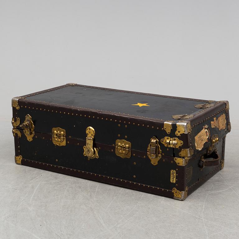 BELBER WARDROBE TRUNK, U.S.A, ca 1900.