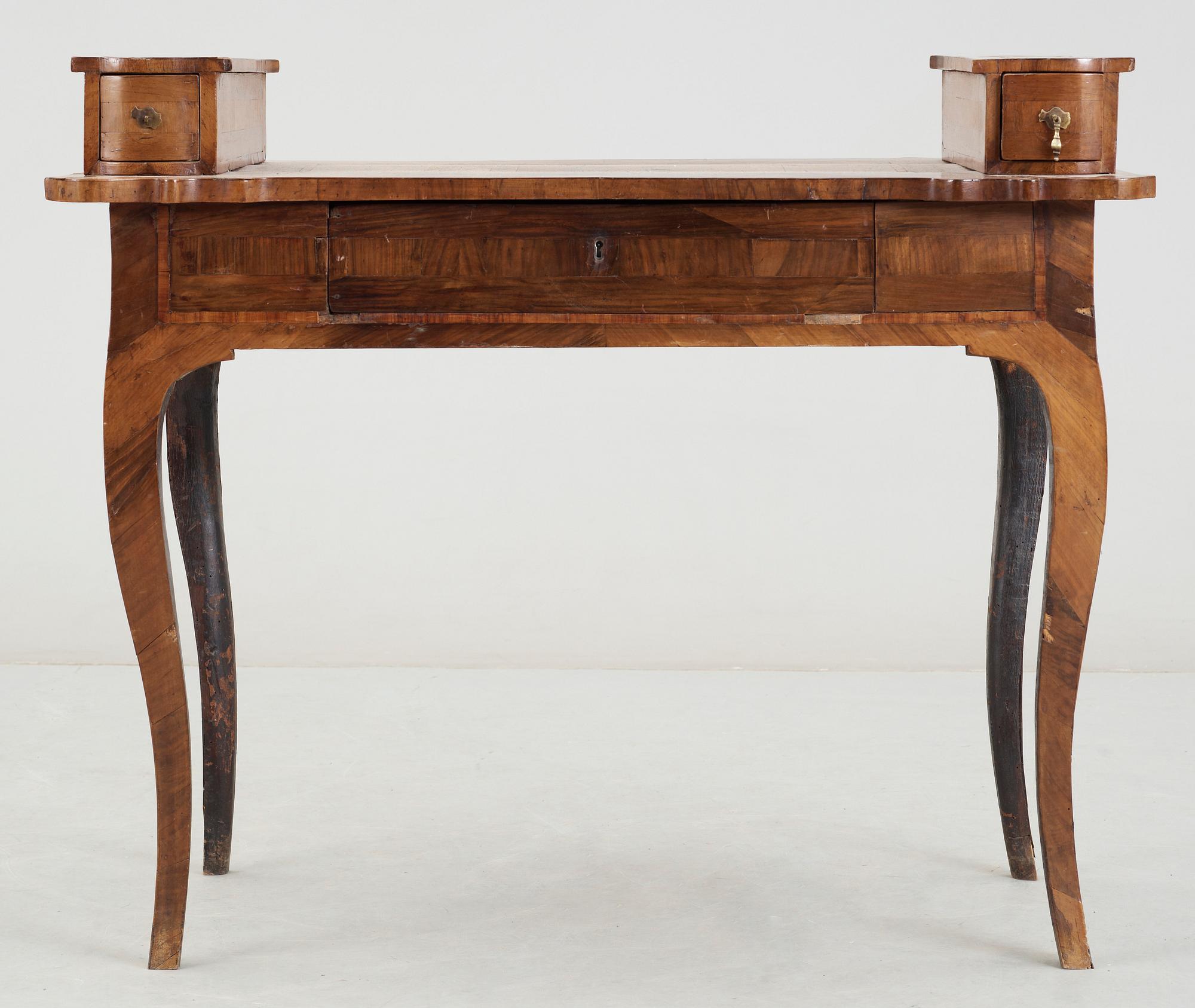 TOILETTEBORD, rokoko, 1700-talets mitt.