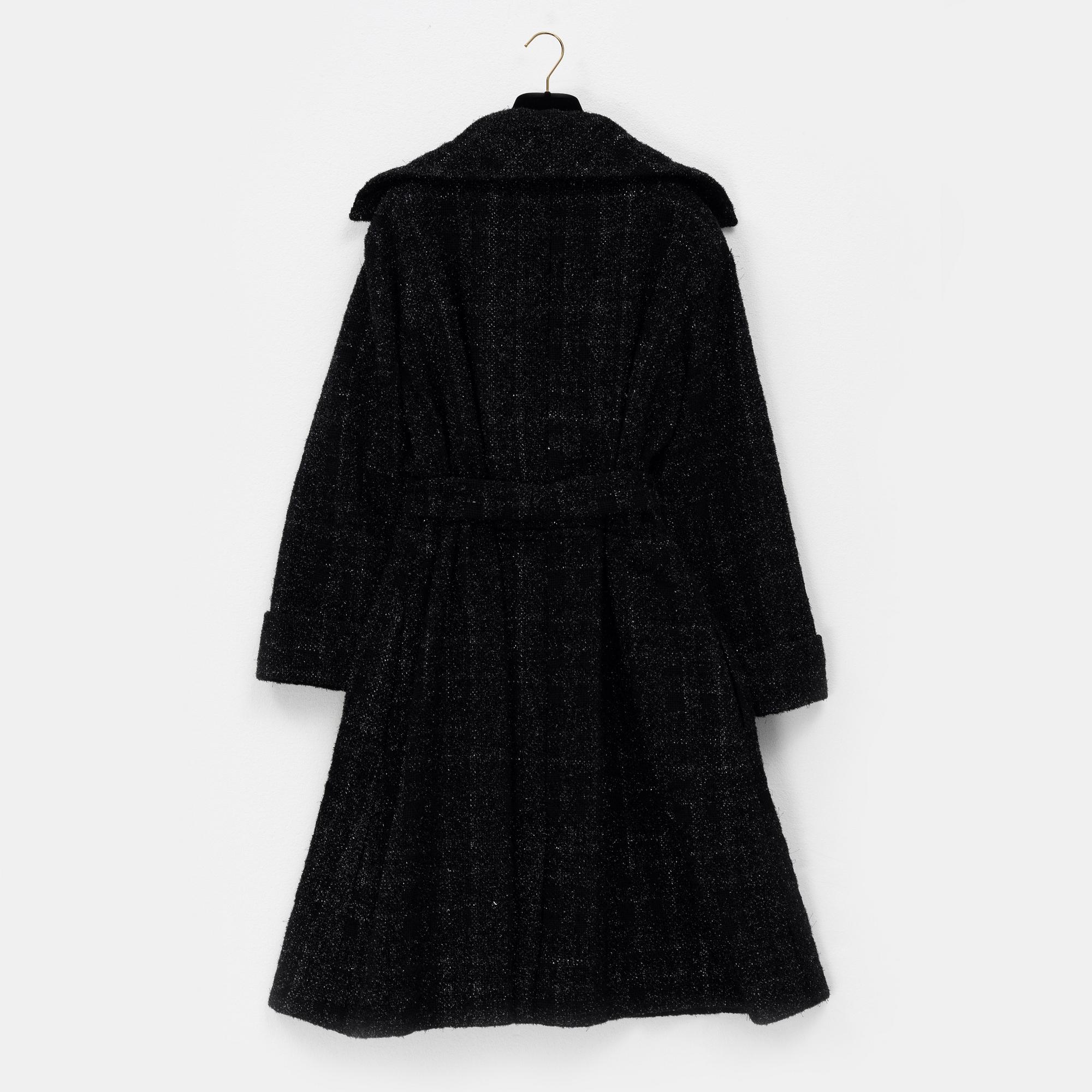 Chanel, coat, size 34.
