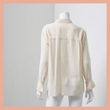 BLUS, Chanel.
