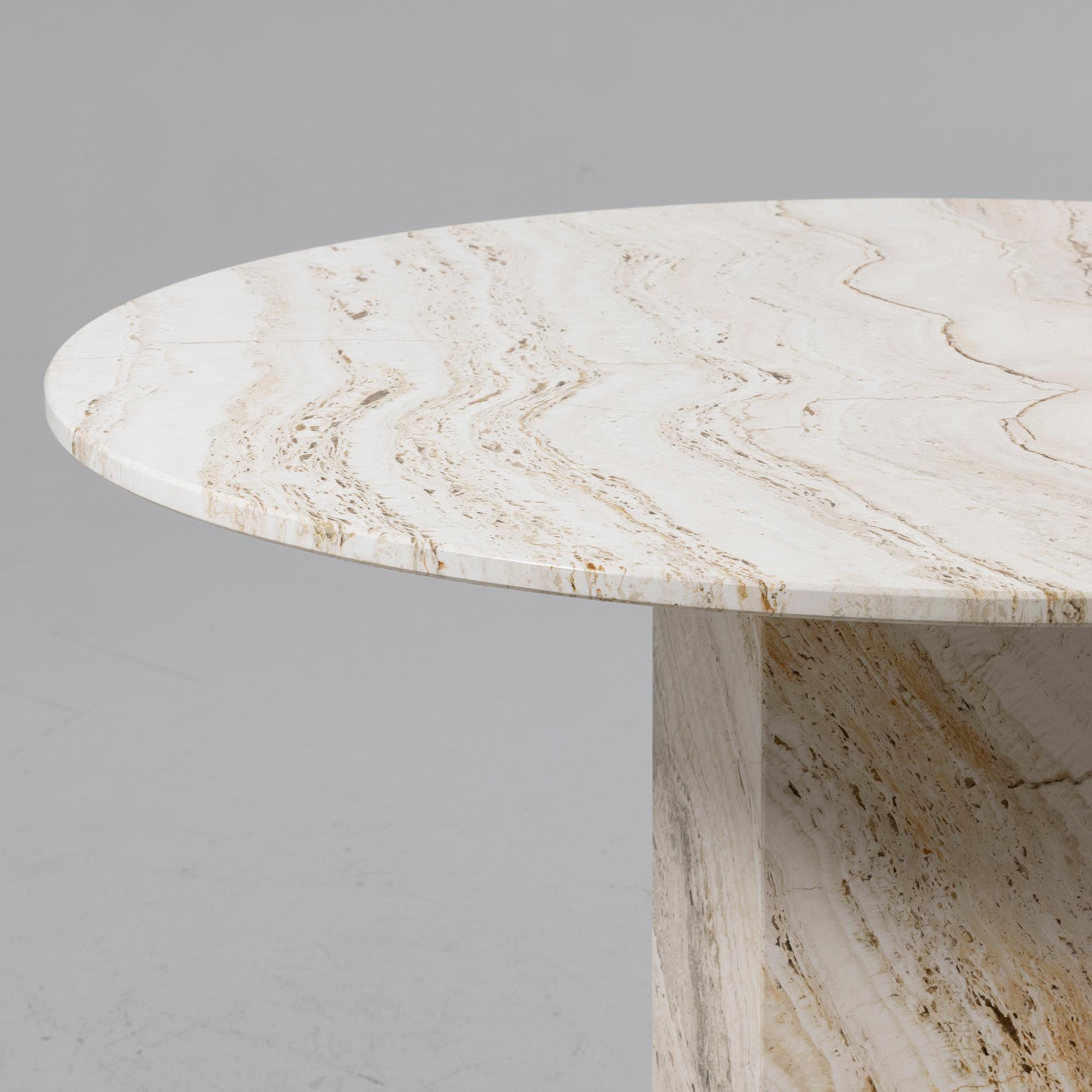 GamFratesi, Matbord, "Epic Dining Table", Gubi, Danmark.