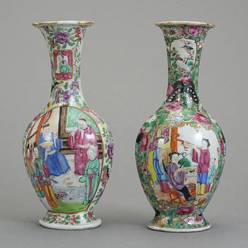 VASER, 2 st, porslin, Kanton, Kina, sent 1800-tal.